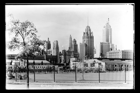 Mid-town, Chicago, Illinois, circa 1928-1929 - Childs, Charles R., 1875-1960