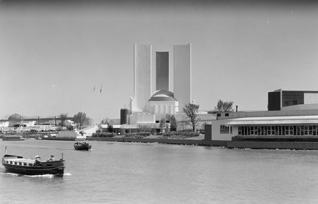U. S. Government Building, Century of Progress, 1933 - Childs, Charles R., 1875-1960