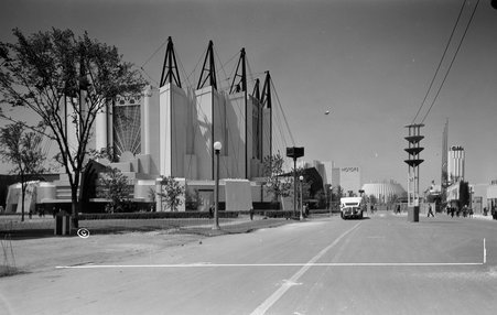 Travel and Transport Building, Century of Progress, 1933 - Childs, Charles R., 1875-1960
