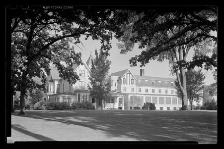 Crystal Lake, Illinois, 1935-1949 - Childs, Charles R., 1875-1960