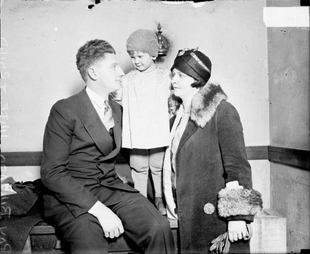 Ray Bullard with wife and child - Chicago Daily News, Inc.