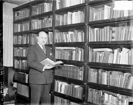 Cook County Probate court Judge Henry Horner in his library - Chicago Daily News, Inc.