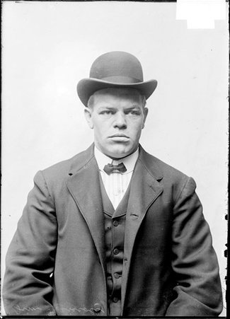 Pugilist, Jim Driscol, facing the camera - Chicago Daily News, Inc.