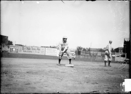 Baseball player, Freddy Parent, Boston Red Sox, fielding at second base, South Side Park - Chicago Daily News, Inc.