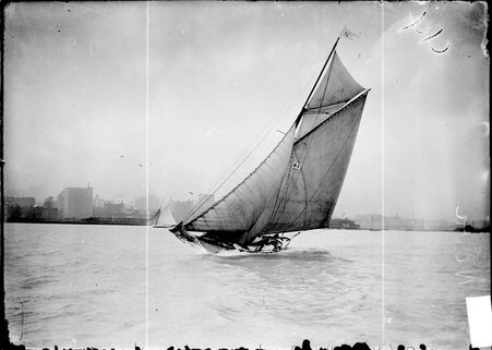 Yacht, Neva, sailing on Lake Michigan - Chicago Daily News, Inc.