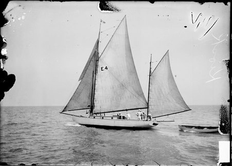 Yachting, the Kiosk sailing on Lake Michigan - Chicago Daily News, Inc.
