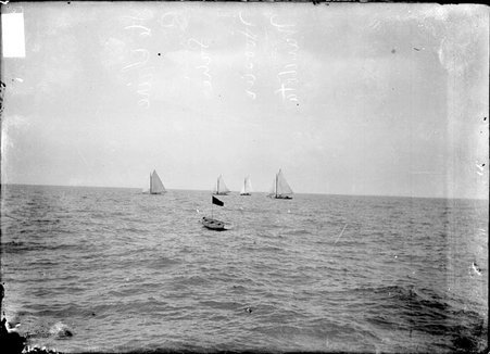 Yachts Mendota, Hoosier, St. Clair, and Sadie sailing on Lake Michigan - Chicago Daily News, Inc.