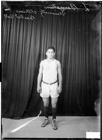 Basketball player, L. Bernstein, University of Illinois - Chicago Daily News, Inc.