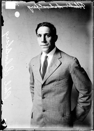 Pugilist, Phil Schlossberg, dark exposure - Chicago Daily News, Inc.