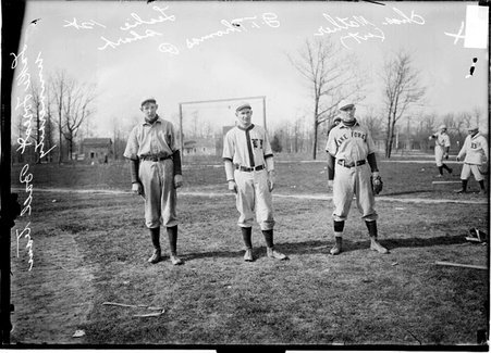 Baseball players, J. T. Thomas, Leslie Sharp, and Charles Mather, Lake Forest University baseball team - Chicago Daily News, Inc.