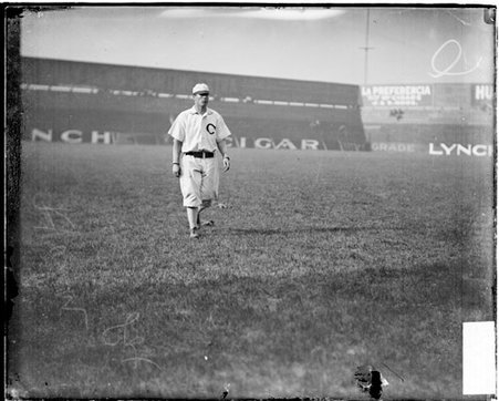White Sox baseball player, Ed Hahn, walking on the field at South Side Park, in the Armour Square community area - Chicago Daily News, Inc.