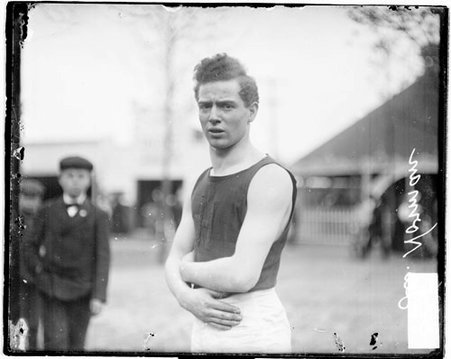 Athlete Leo Norman - Chicago Daily News, Inc.