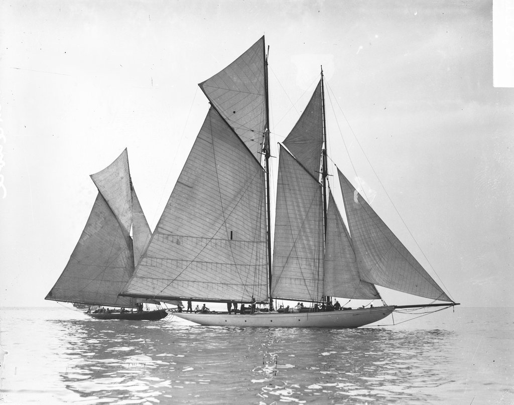 Yachts Valmore and Vencedor sailing in profile - Chicago Daily News, Inc.