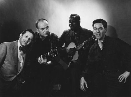 L-R: Studs Terkel, Win Stracke, Big Bill Broonzy, and Larry Lane: I Come for to Sing - Deutch, Stephen