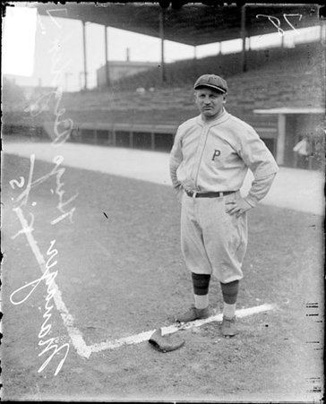 Baseball player, Hugo Bezdek, Pittsburg - Chicago Daily News, Inc.