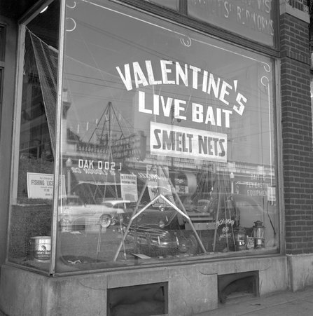 1357 E. 47th street, storefront - Valentine's Live Bait - Mead, Mildred