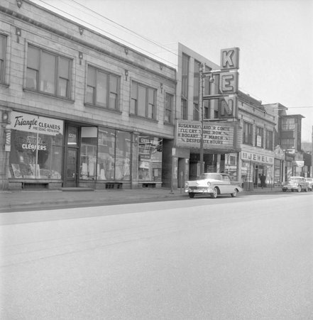 street view - Ken Theater at 1225 E. 47th st. and Jewel Food Store in the Kenwood Hyde Pk. Community - Mead, Mildred