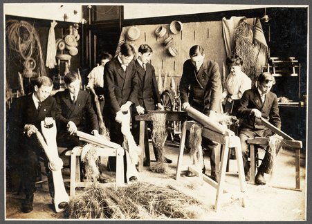 Creating linen from flax at the Chicago Normal School