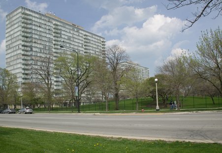 Lake Meadows Apartments - Crawford, Jay for Chicago History Museum