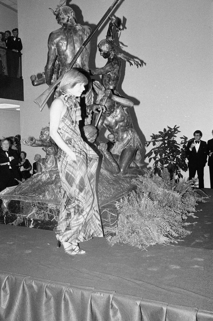 The Chicago Historical Society hosts the first ever Donors' Ball and fashion show - Chuck (Charles) Kirman for Chicago Sun-Times