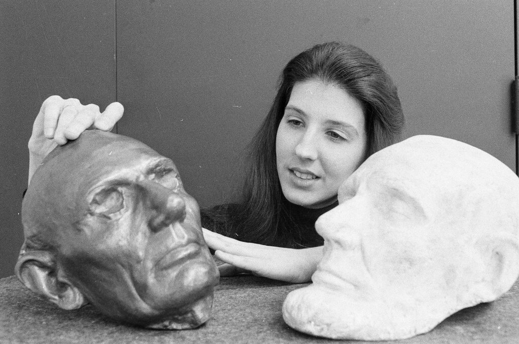 Two masks of Abraham Lincoln's face are now on display at the Chicago Historical Society - Jerry Tomaselli for Chicago Sun-Times
