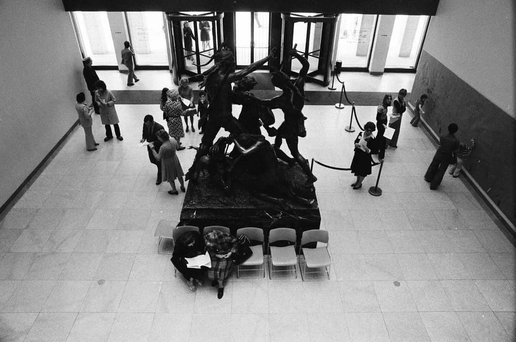 Dewey Ericsson and Rod Isaac Smilgof interact with model vehicles at the Chicago Historical Society - Jerry Tomaselli for Chicago Sun-Times