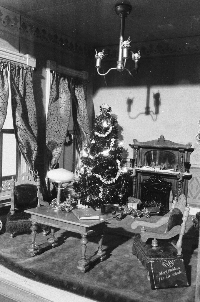 Miniature carousels and carnival rides are on display for a special Christmas exhibit at the Chicago Historical Society - Klep for Chicago Sun-Times