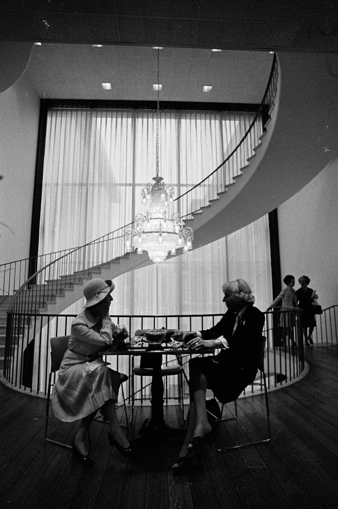 The Chicago Historical Society hosts a gathering at the museum - Don Bierman for Chicago Sun-Times