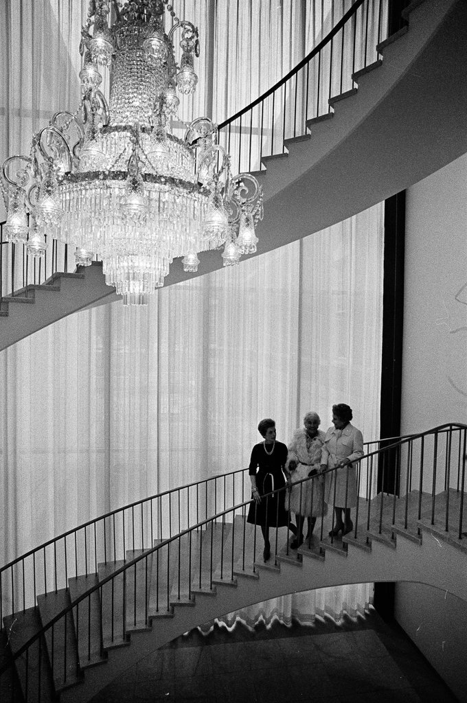 The Chicago Historical Society hosts a gathering at the museum - Don Bierman for Chicago Sun-Times
