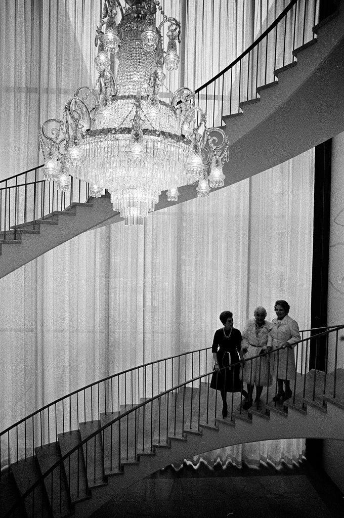 The Chicago Historical Society hosts a gathering at the museum - Don Bierman for Chicago Sun-Times