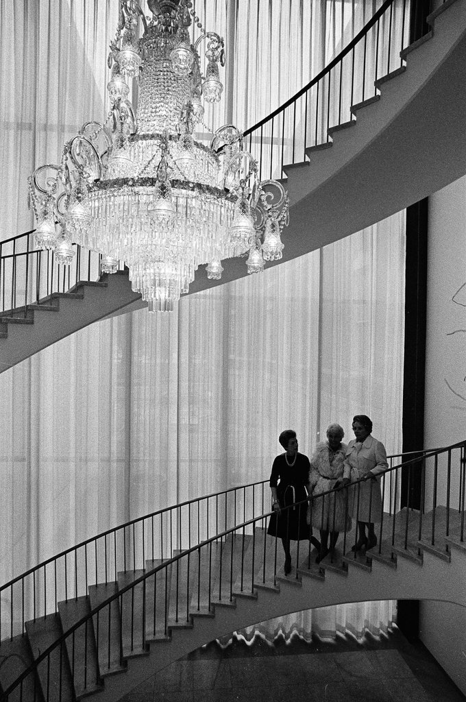 The Chicago Historical Society hosts a gathering at the museum - Don Bierman for Chicago Sun-Times