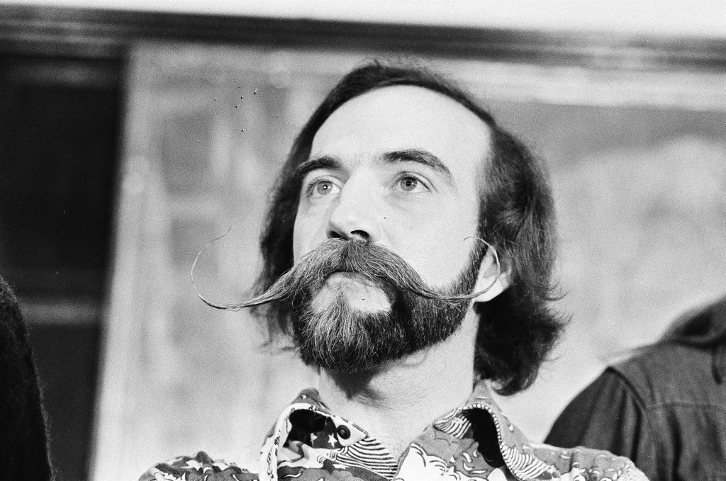 Mustache competition contestants - Chicago Sun-Times