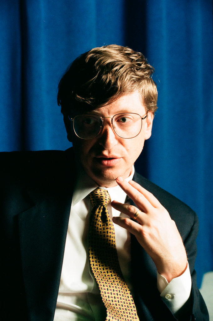 Bill Gates speaks at Library - Chicago Sun-Times
