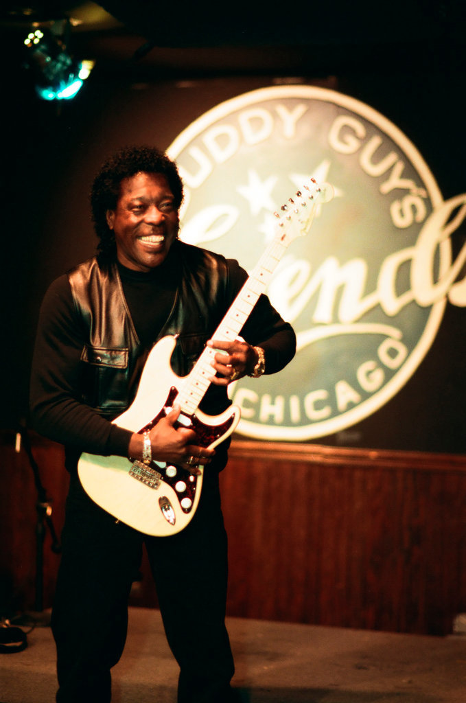 Buddy Guy wins Grammy - Chicago Sun-Times