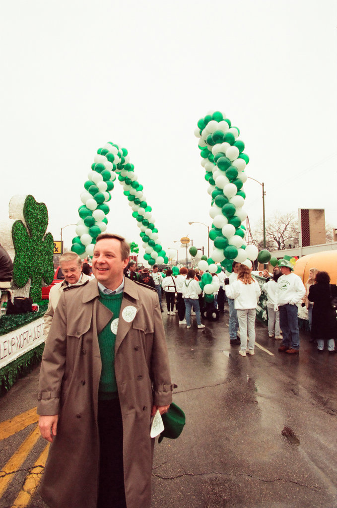 Pat Buchanan in parade - Chicago Sun-Times