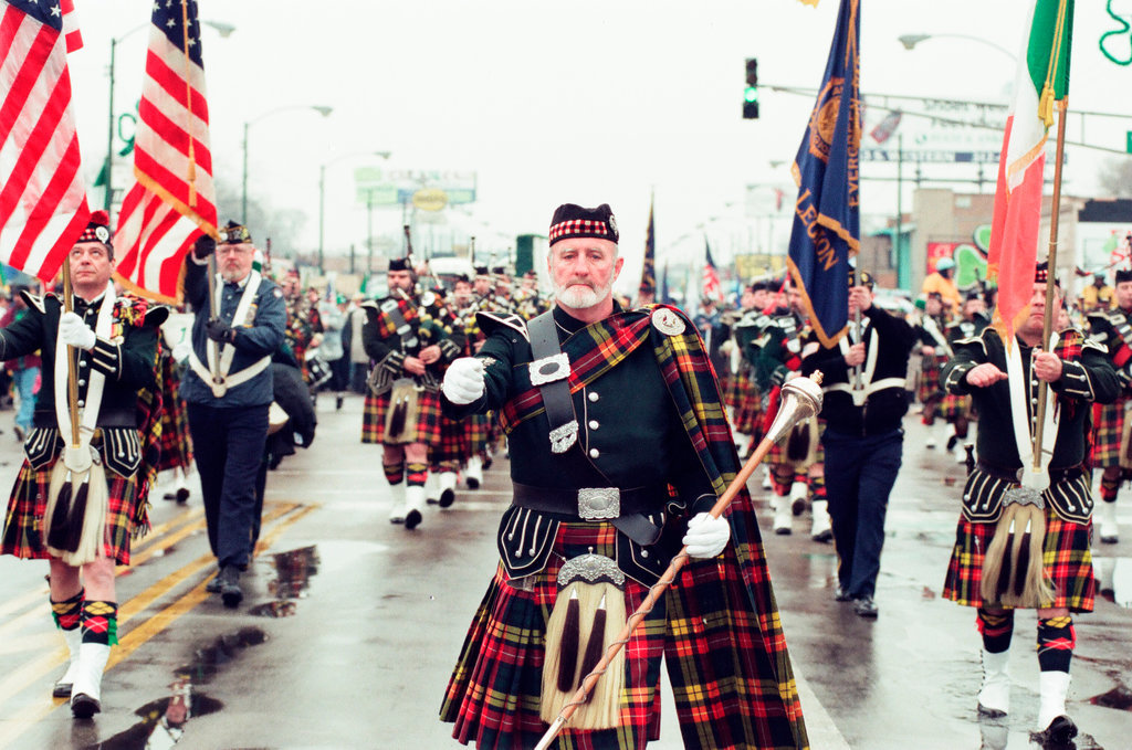 Pat Buchanan in parade - Chicago Sun-Times