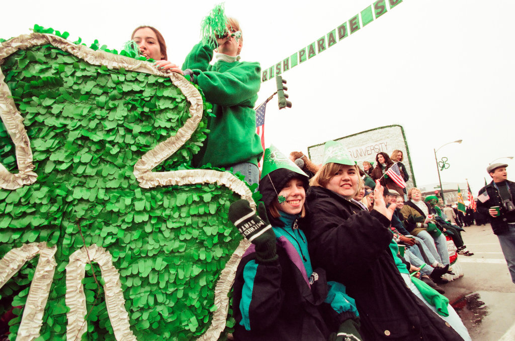 Pat Buchanan in parade - Chicago Sun-Times