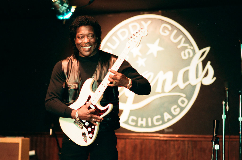 Buddy Guy wins Grammy - Chicago Sun-Times