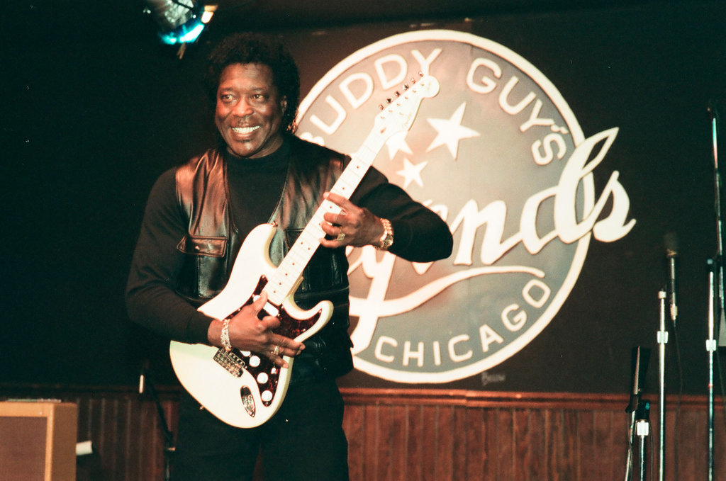 Buddy Guy wins Grammy - Chicago Sun-Times