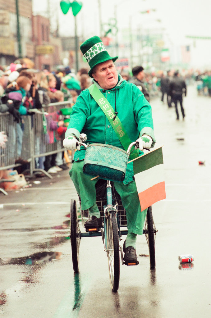 Pat Buchanan in parade - Chicago Sun-Times
