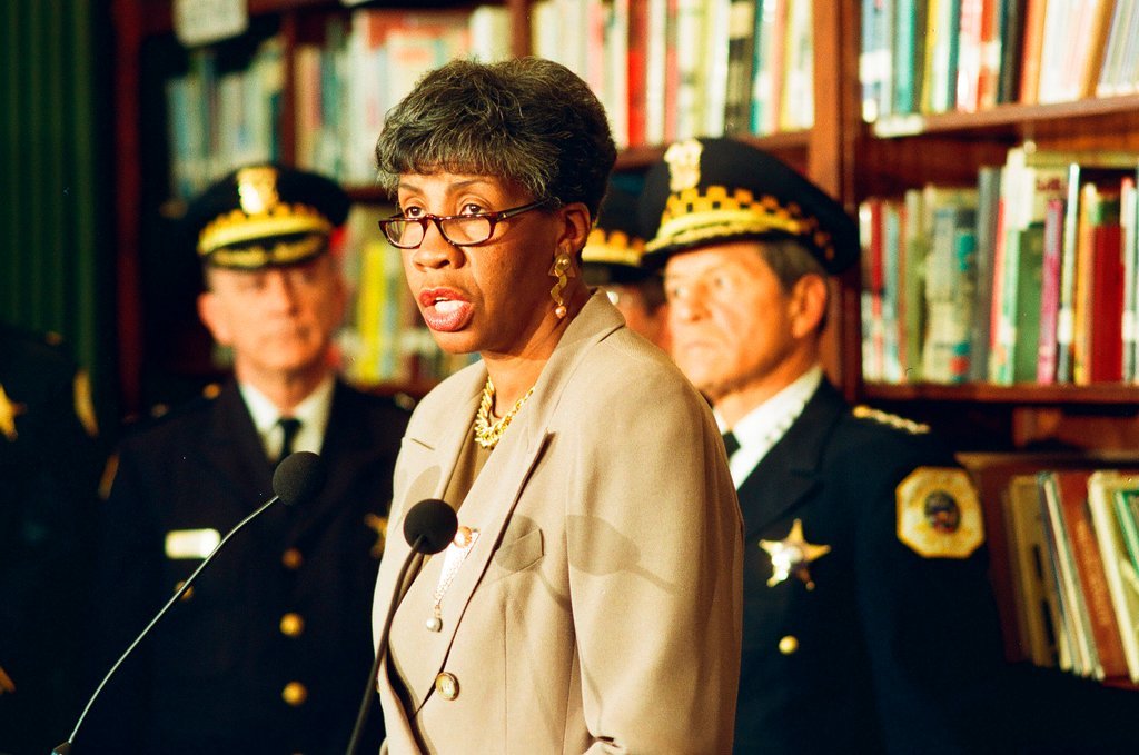 Mayor Daley addresses school safety - Chicago Sun-Times
