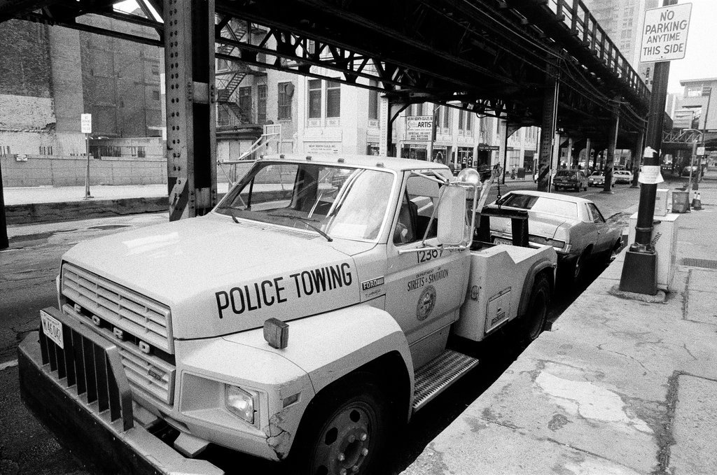 Traffic at Wacker and Wells - Chicago Sun-Times