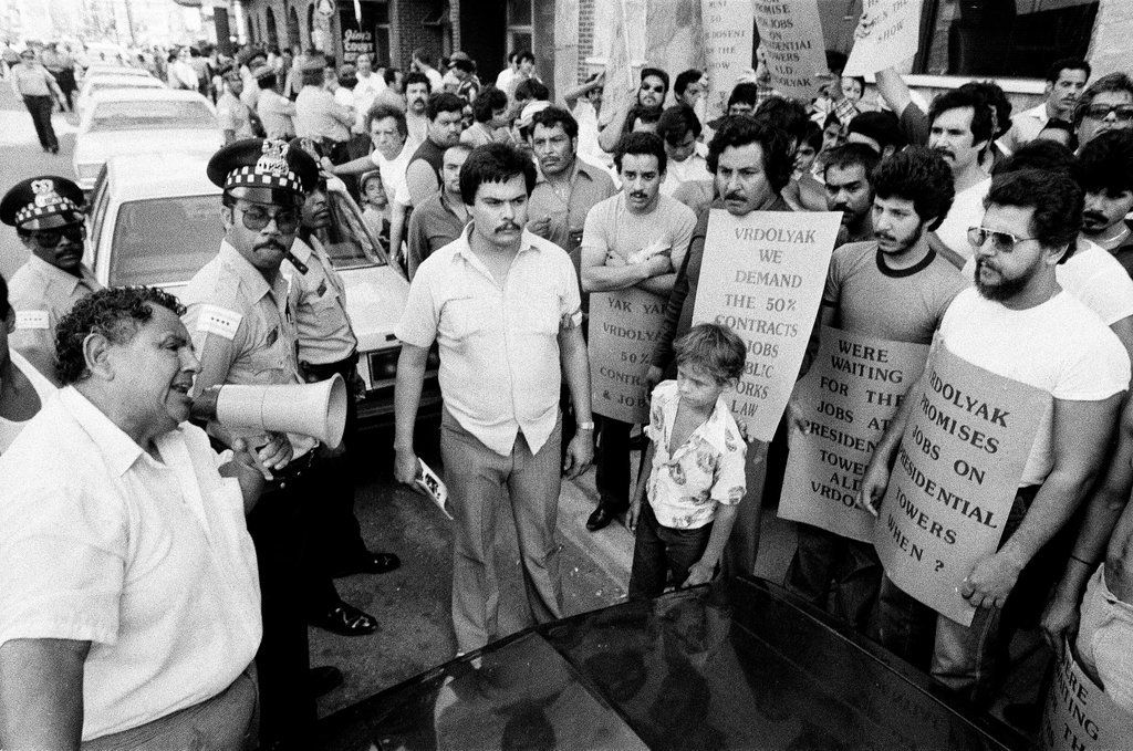Protests against Vrdolyak 29 - Chicago Sun-Times
