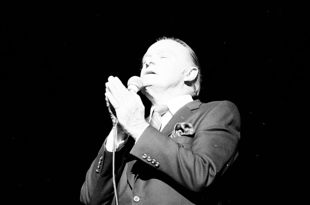Bob Hope at Chicago Theater - Chicago Sun-Times