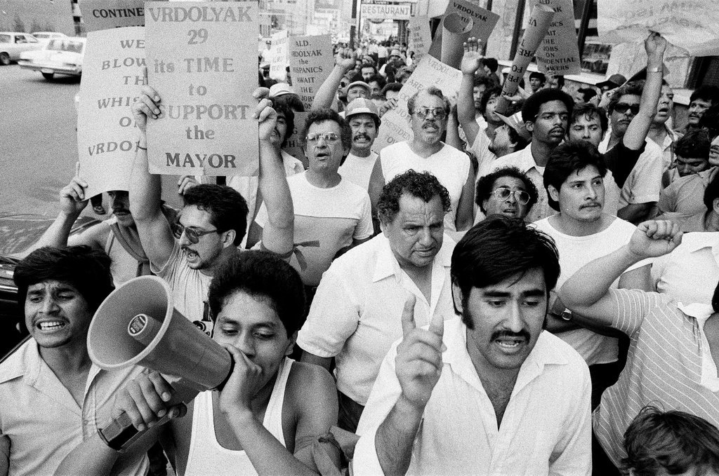 Protests against Vrdolyak 29 - Chicago Sun-Times