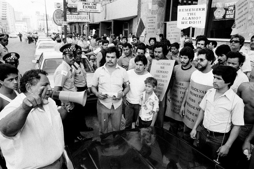 Protests against Vrdolyak 29 - Chicago Sun-Times