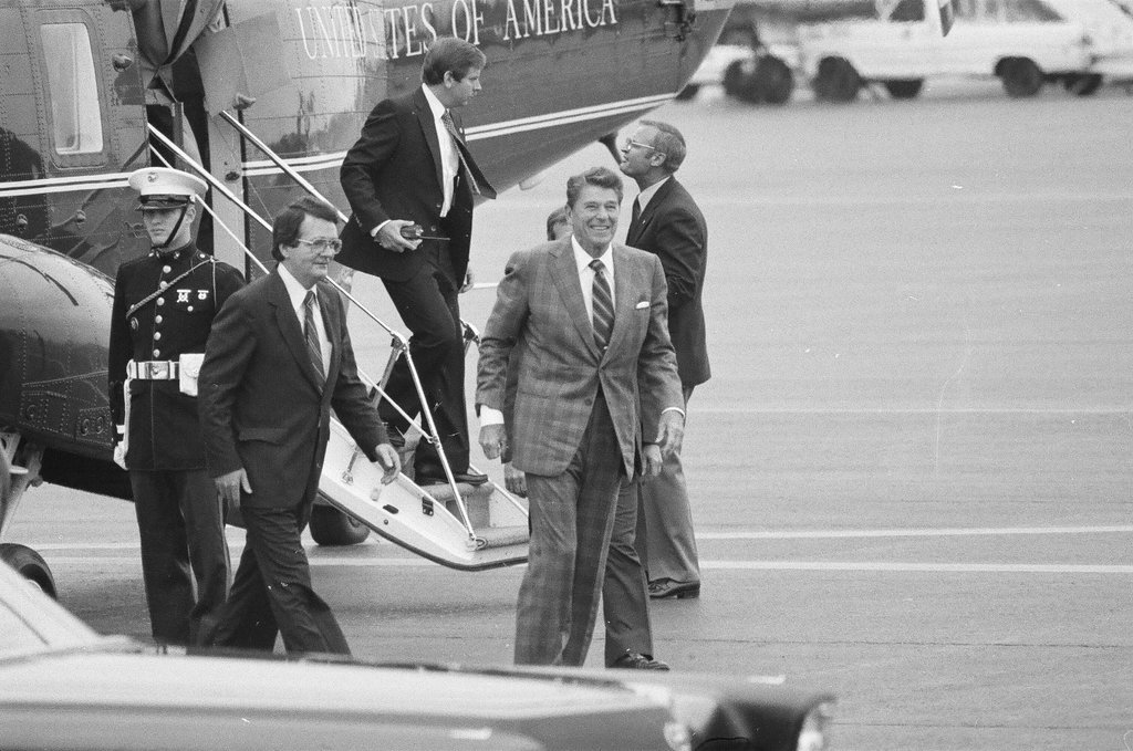 President Reagan leaves Chicago - Chicago Sun-Times