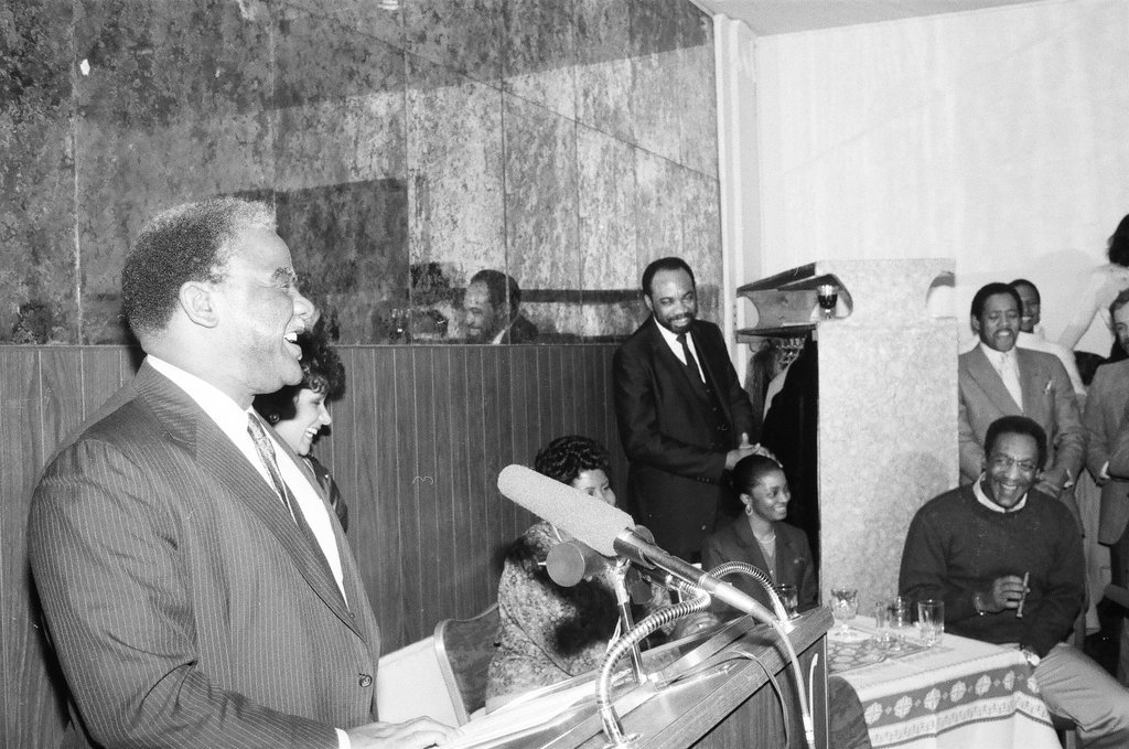 Bill Cosby honored by Mayor Washington - Chicago Sun-Times