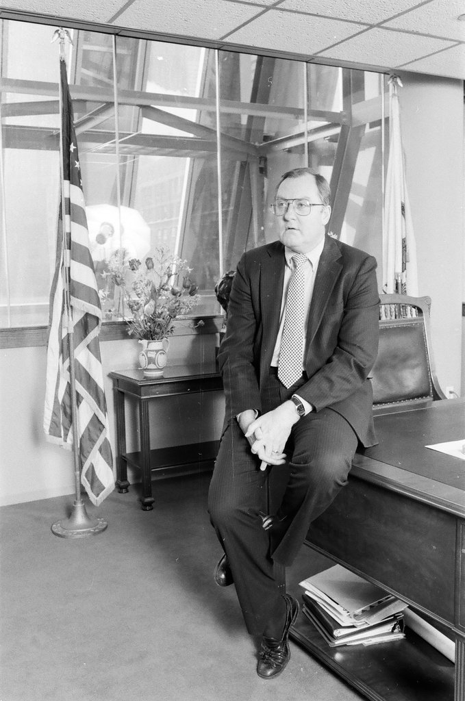 Thompson, James Governor - Chicago Sun-Times