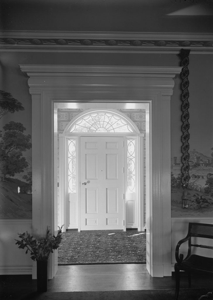 L. E. Meyers residence in Lake Geneva (Wis.) - Trowbridge, Raymond W., 1886-1936